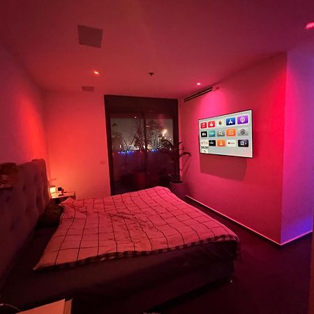 Suite And Room In A Breathtaking New Designed Penthouse In Se Tlv Tel Aviv Oda fotoğraf
