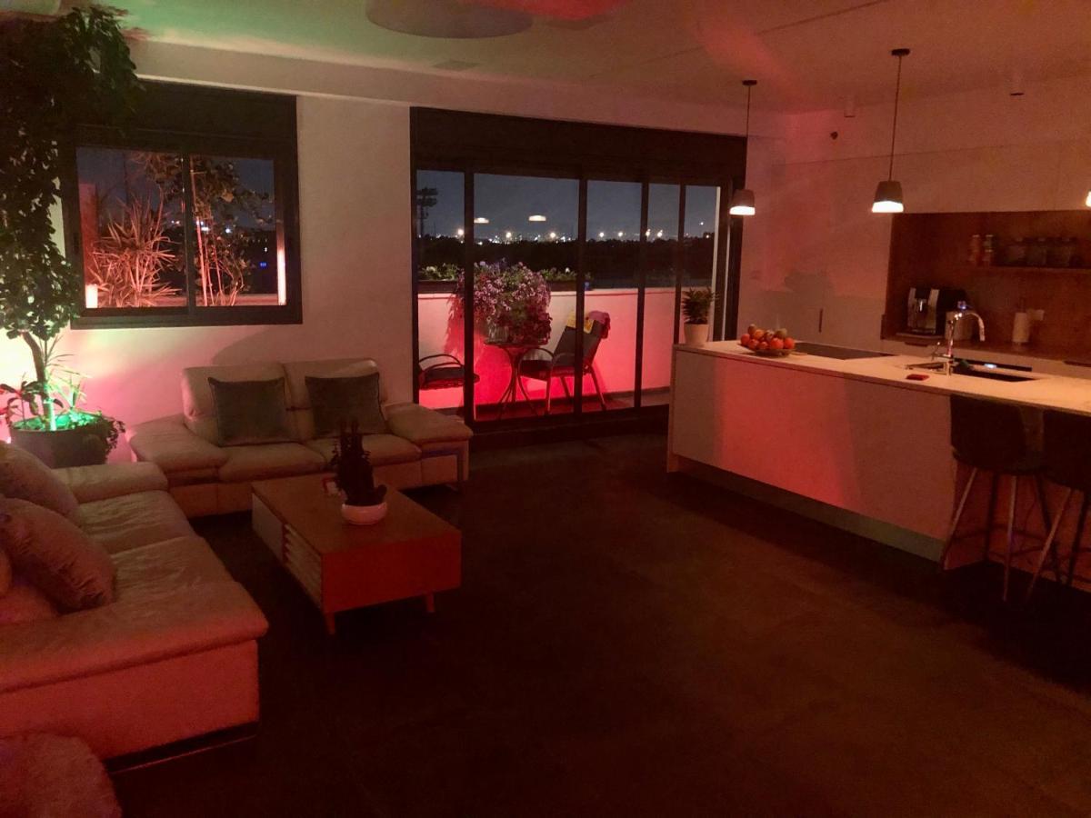 Suite And Room In A Breathtaking New Designed Penthouse In Se Tlv Tel Aviv Dış mekan fotoğraf