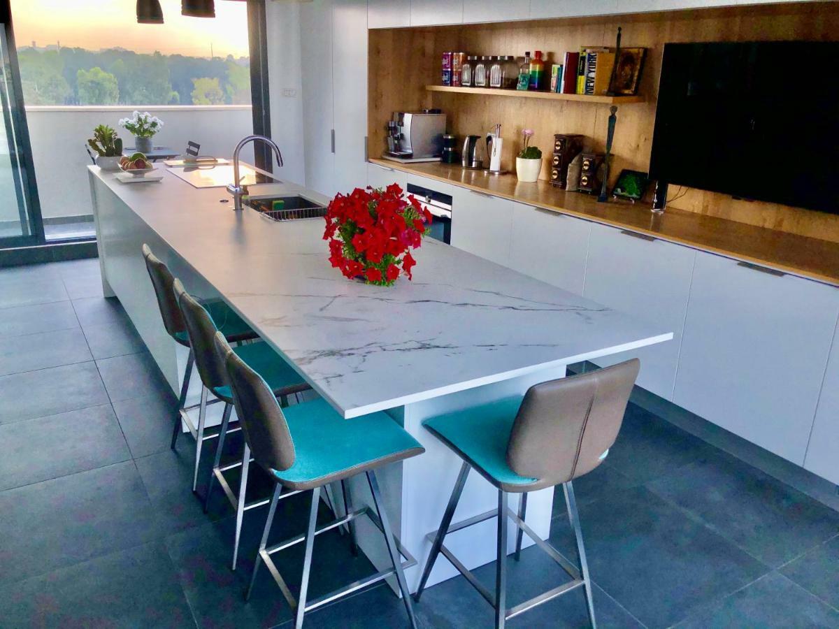 Suite And Room In A Breathtaking New Designed Penthouse In Se Tlv Tel Aviv Dış mekan fotoğraf